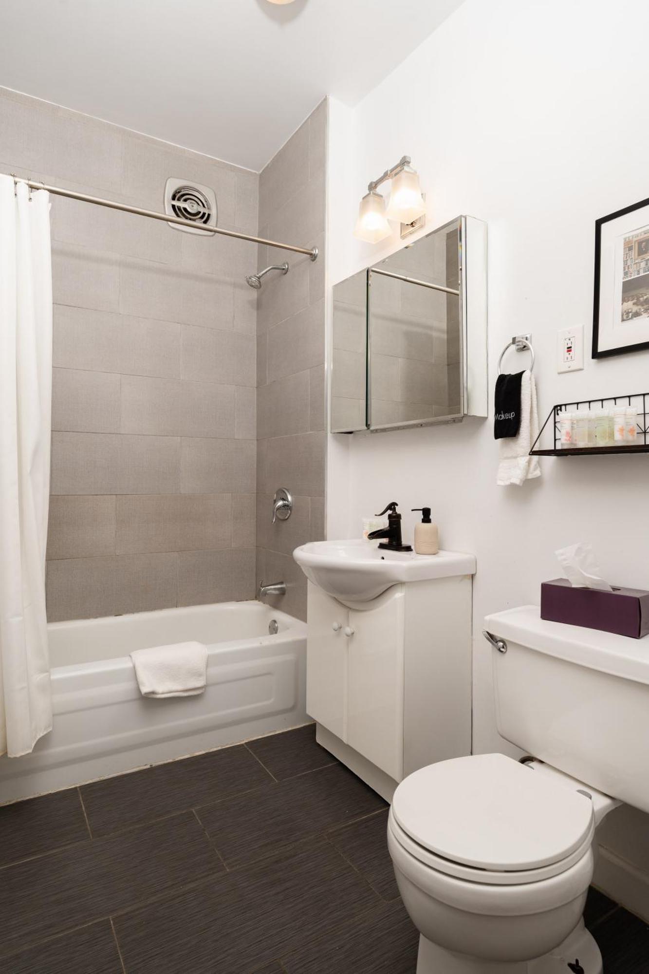 Ukrainian Village 2Br Modern Apartment D2 Chicago Bagian luar foto